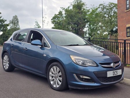 VAUXHALL ASTRA 2.0 CDTi Elite Auto Euro 5 5dr